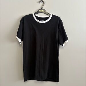 Champion Women’s Black and White Short Sleeve Tee Size M